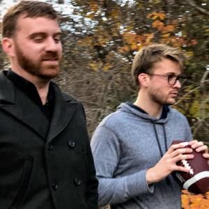 Meet your Posher, Jm